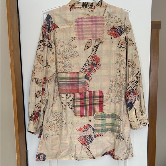 A Rare Bird Patchwork Button-Up Shirt with button cuffs high/low and patches - Picture 7 of 9